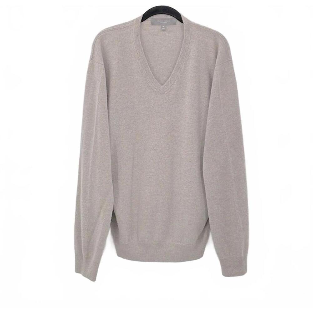 Neiman Marcus Cashmere Classic V-Neck Sweater